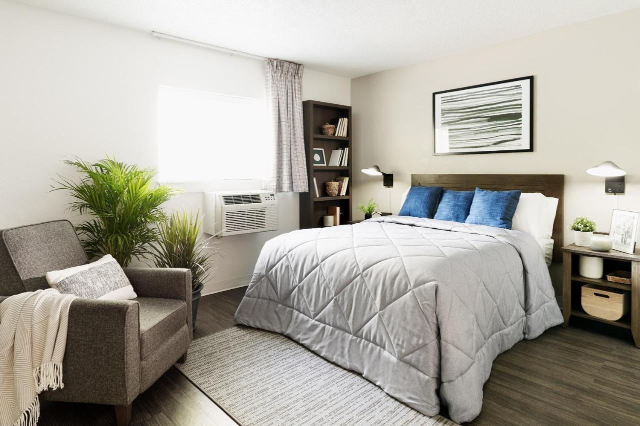 Intown Suites Extended Stay San Antonio Tx - Airport Extérieur photo