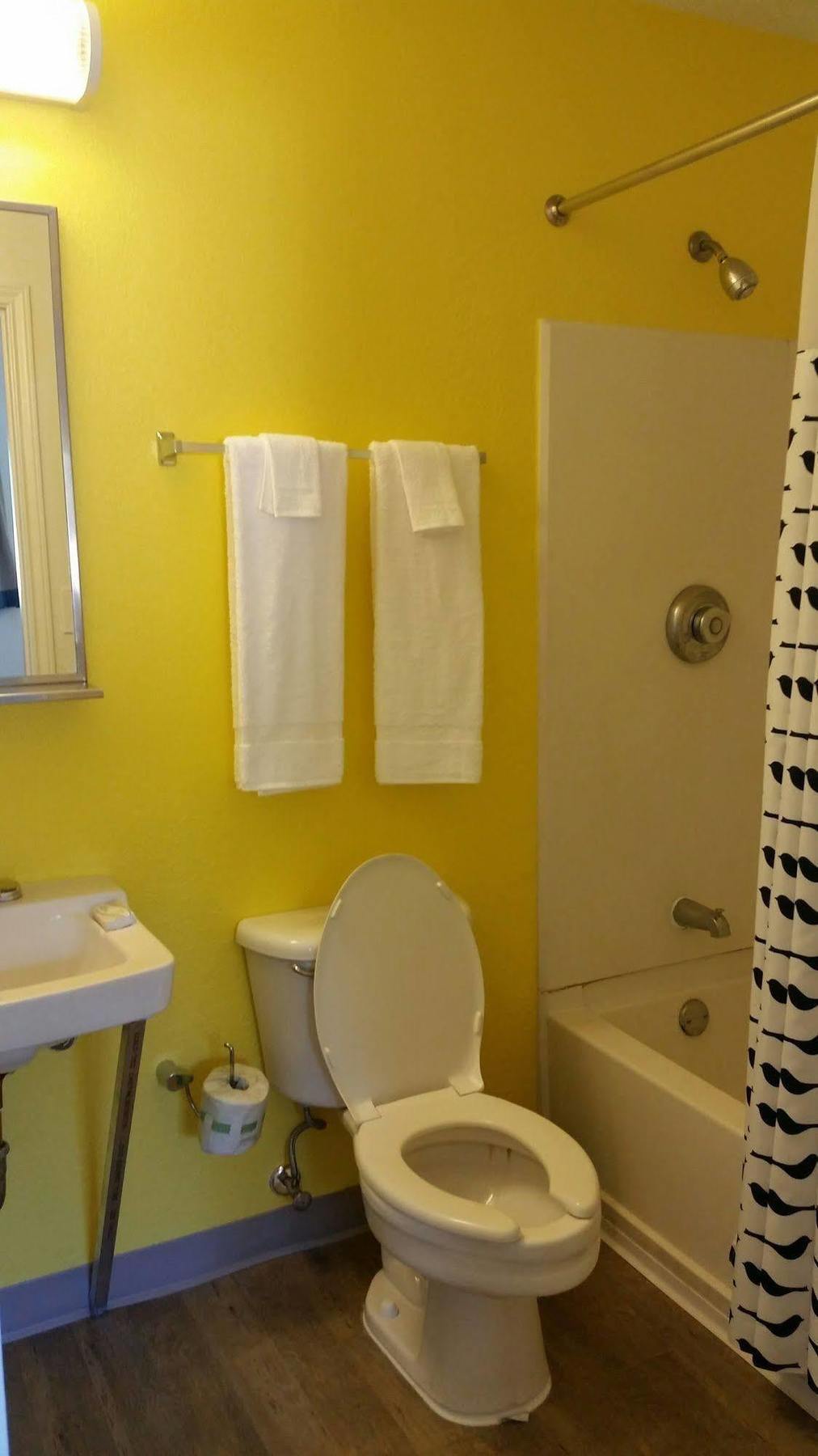 Intown Suites Extended Stay San Antonio Tx - Airport Extérieur photo